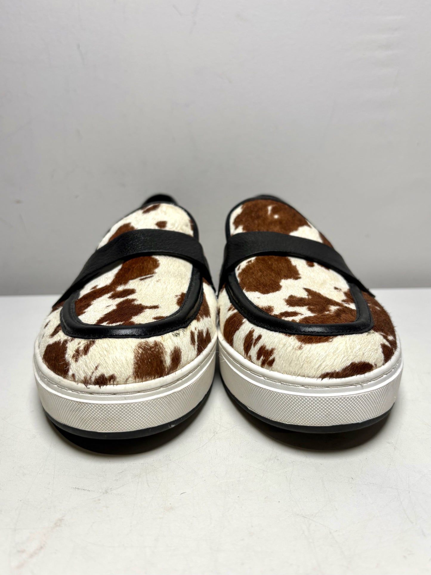 Women's Shoe Size 9.5 Donald J. Pliner Richiieeh Brown & Cream Cow Print Calf Hair NWT Pre-Owned Slip-Ons