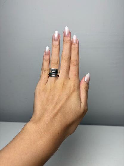 Gucci Size 6 Sterling Silver Spiral G Engraved Pre-Owned Triple-Wrap Ring