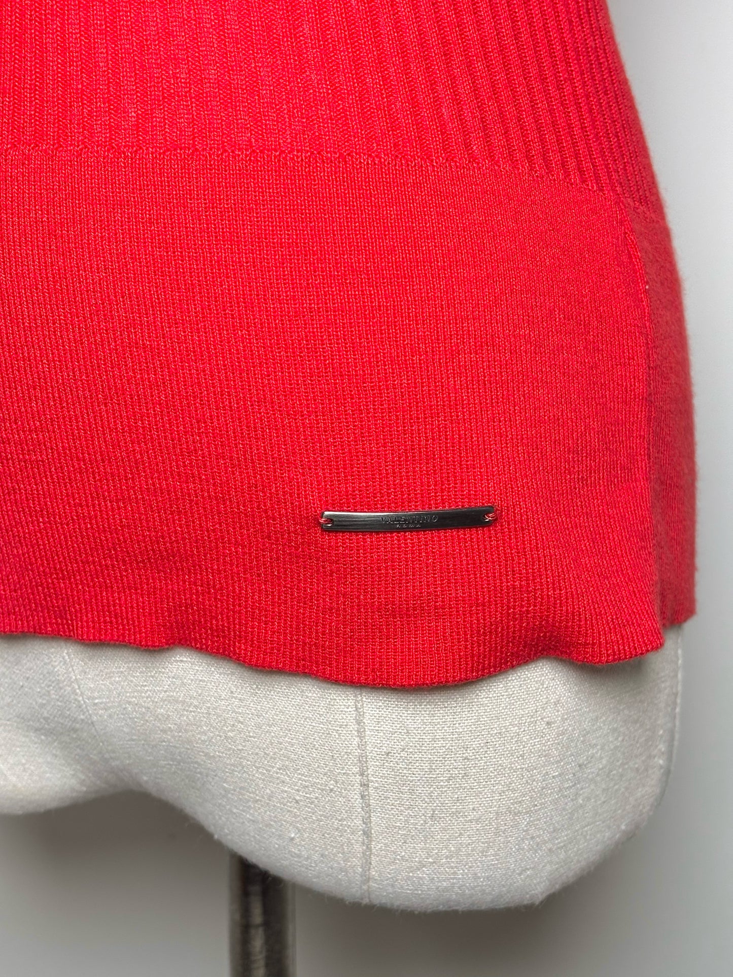 Women Size 44 (10, US) Valentino Red Solid Cotton, Acrylic Sweater