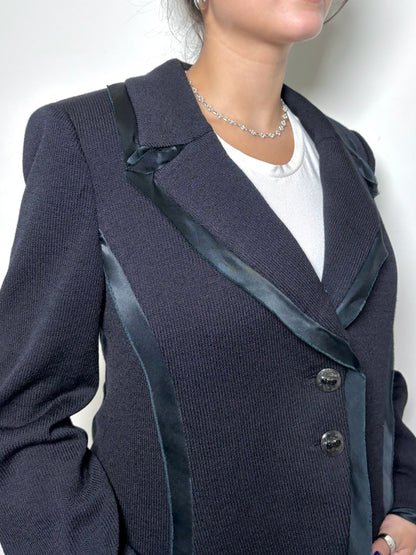 Women Size 8 St. John Black Solid Blazer