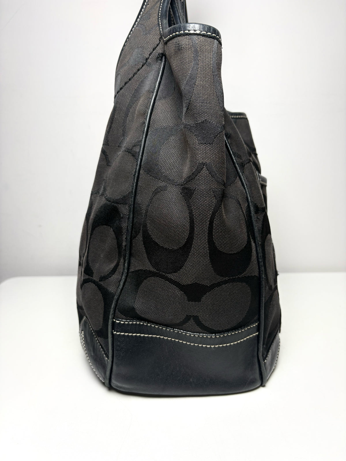 Women's Coach Ergo Signature 10767 Black Monogram Canvas Vintage Rare Pre-Owned Large Tote