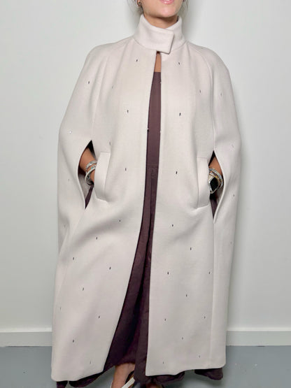 Women Size 44 (8, US) Peserico Off White Crystal Detail Coat