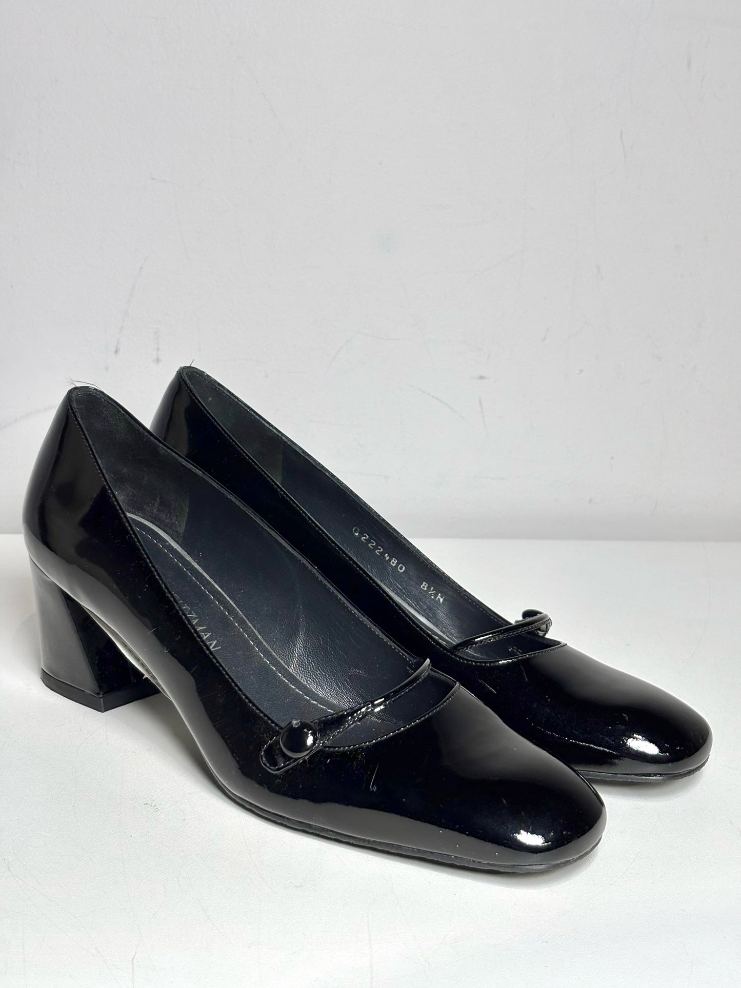 W Shoe Size 8.5N Stuart Weitzman Black Patent Leather Women's Pre-owned Pump