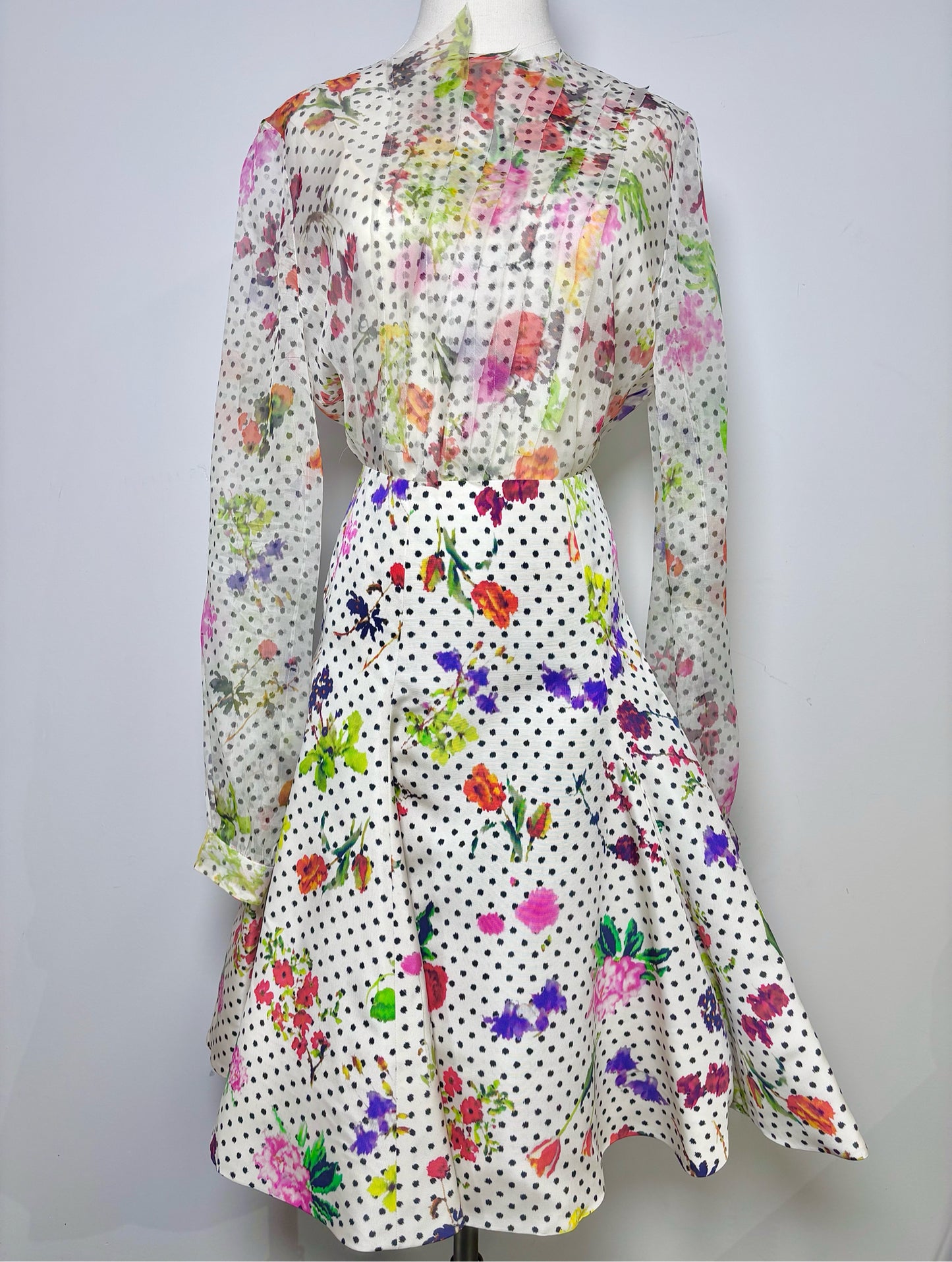 Women Size 14 Oscar de la Renta Multi-Color Dot, Floral Print Blouse