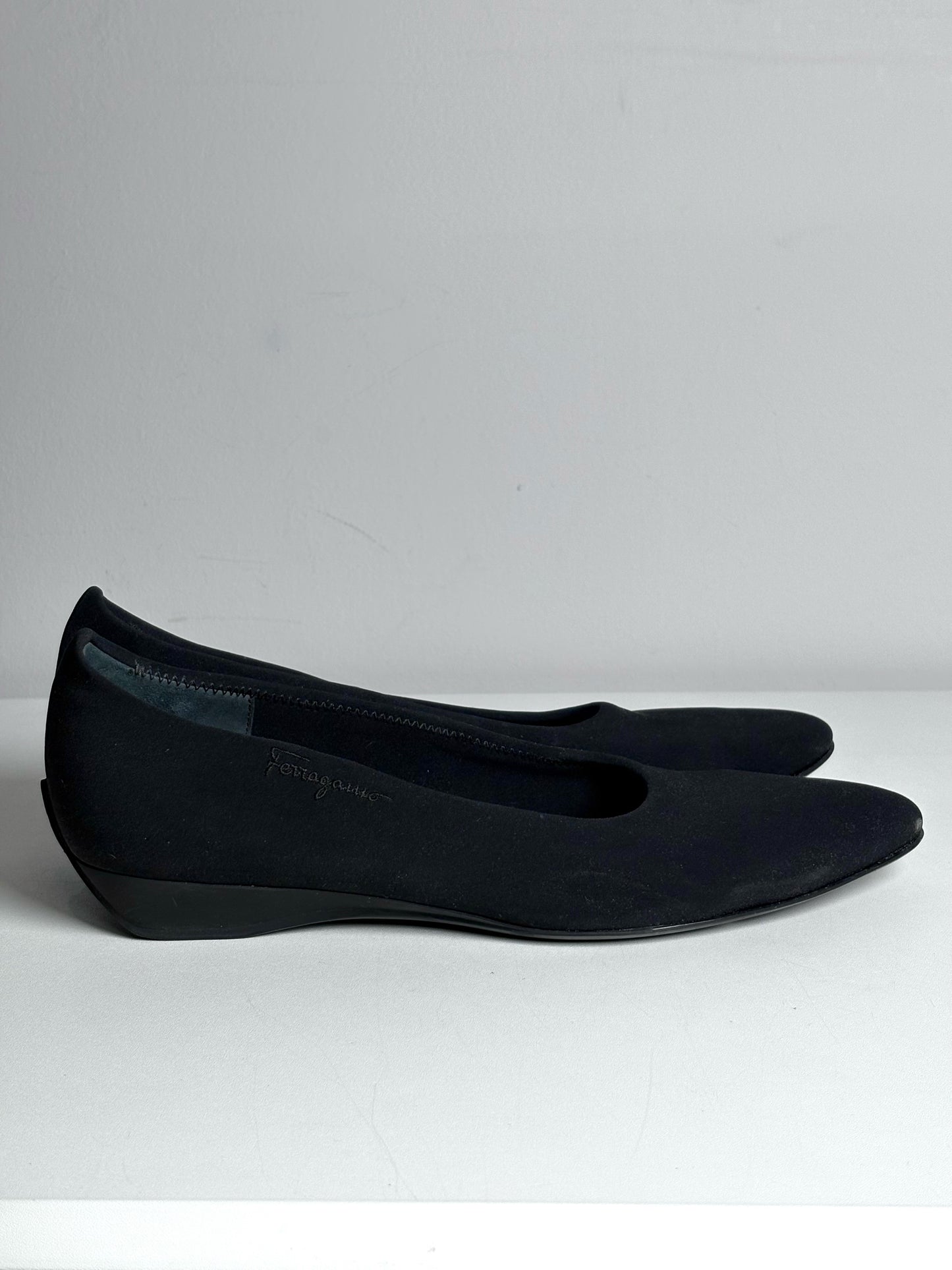 W Shoe Size 8 Ferragamo Black Flats