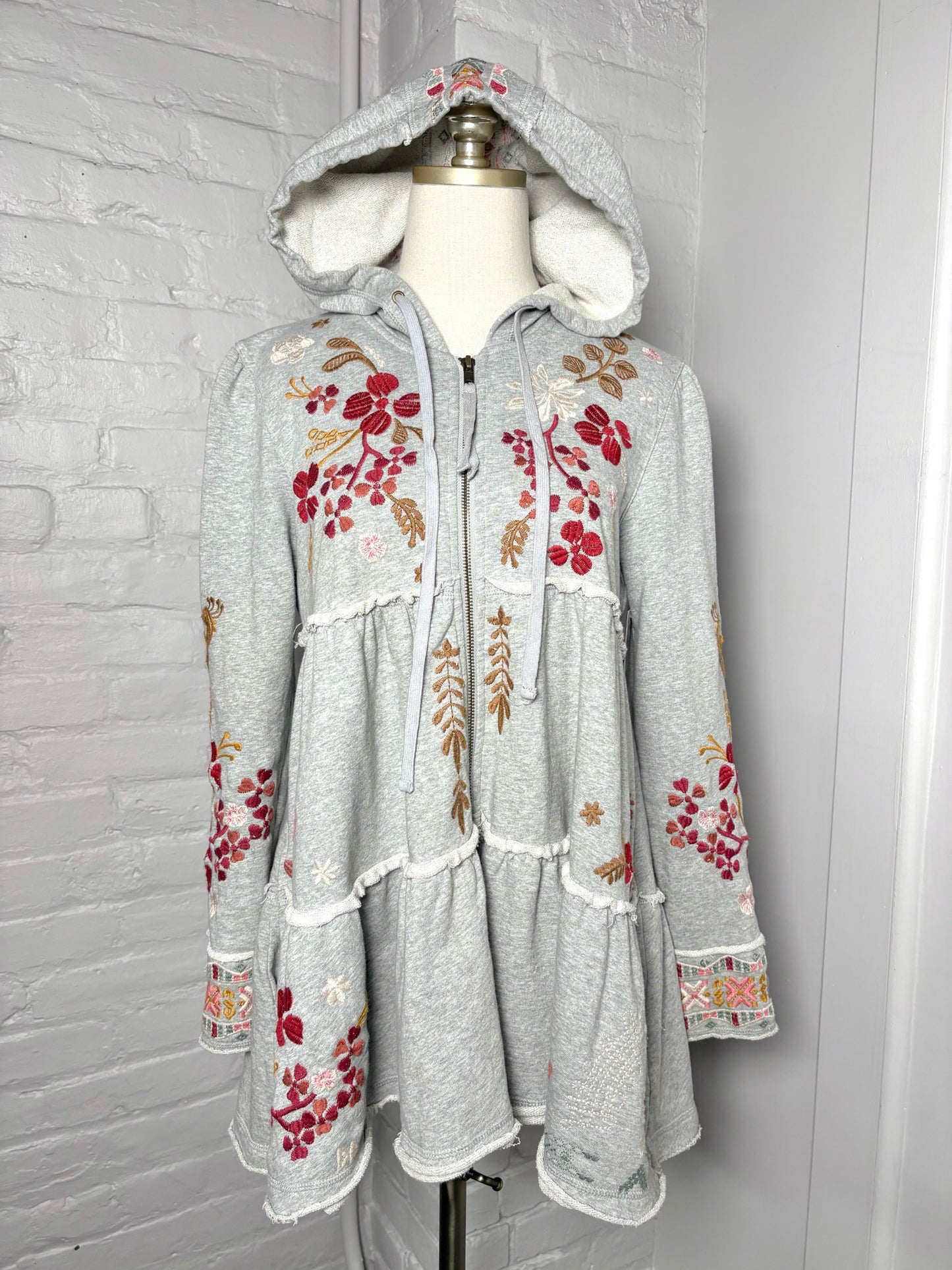 Women Size S Johnny Was Gray Embroidered Cotton Zip Front Hood Jacket