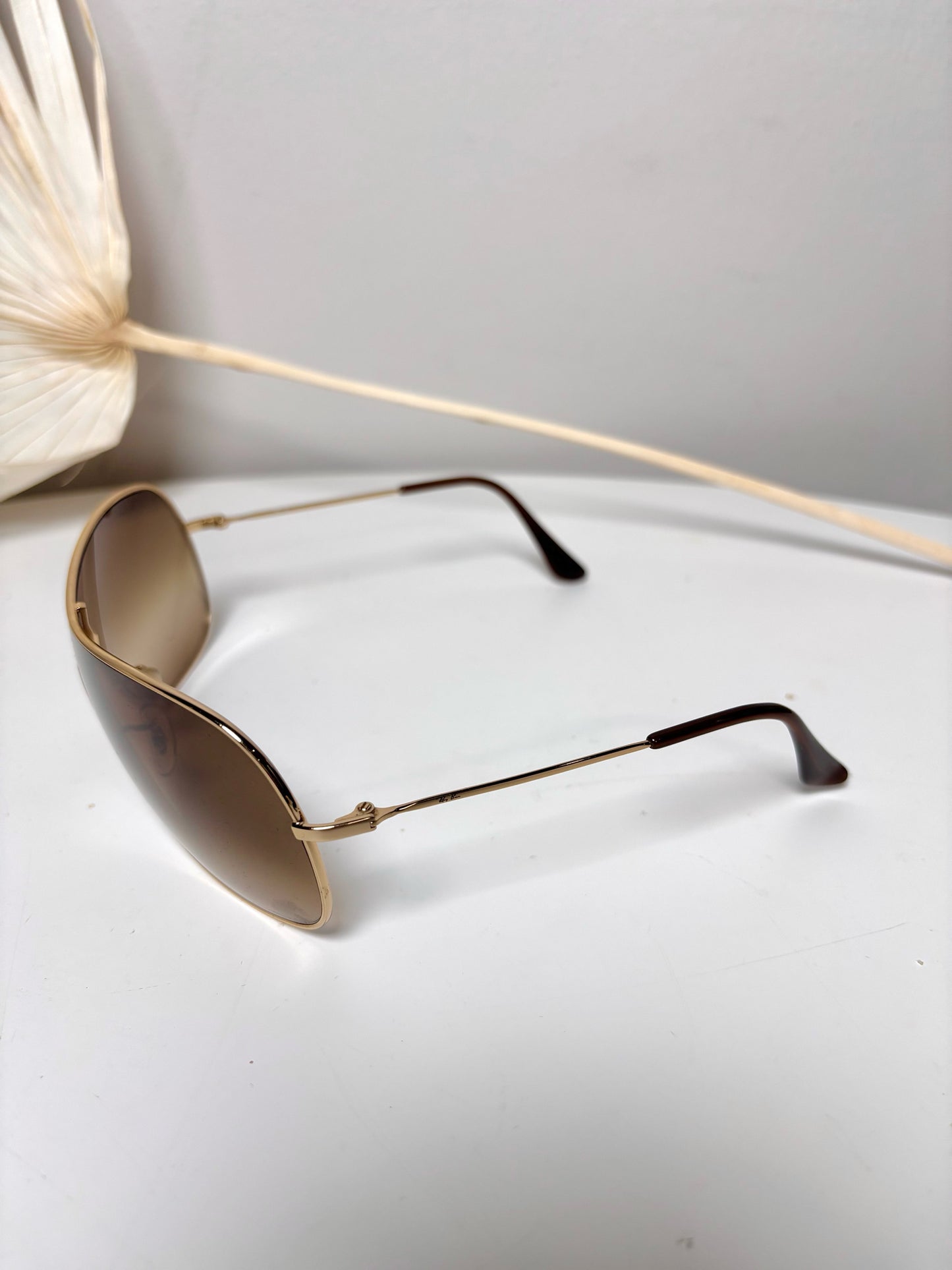 Metal Ray Ban Brown, gold Sunglasses