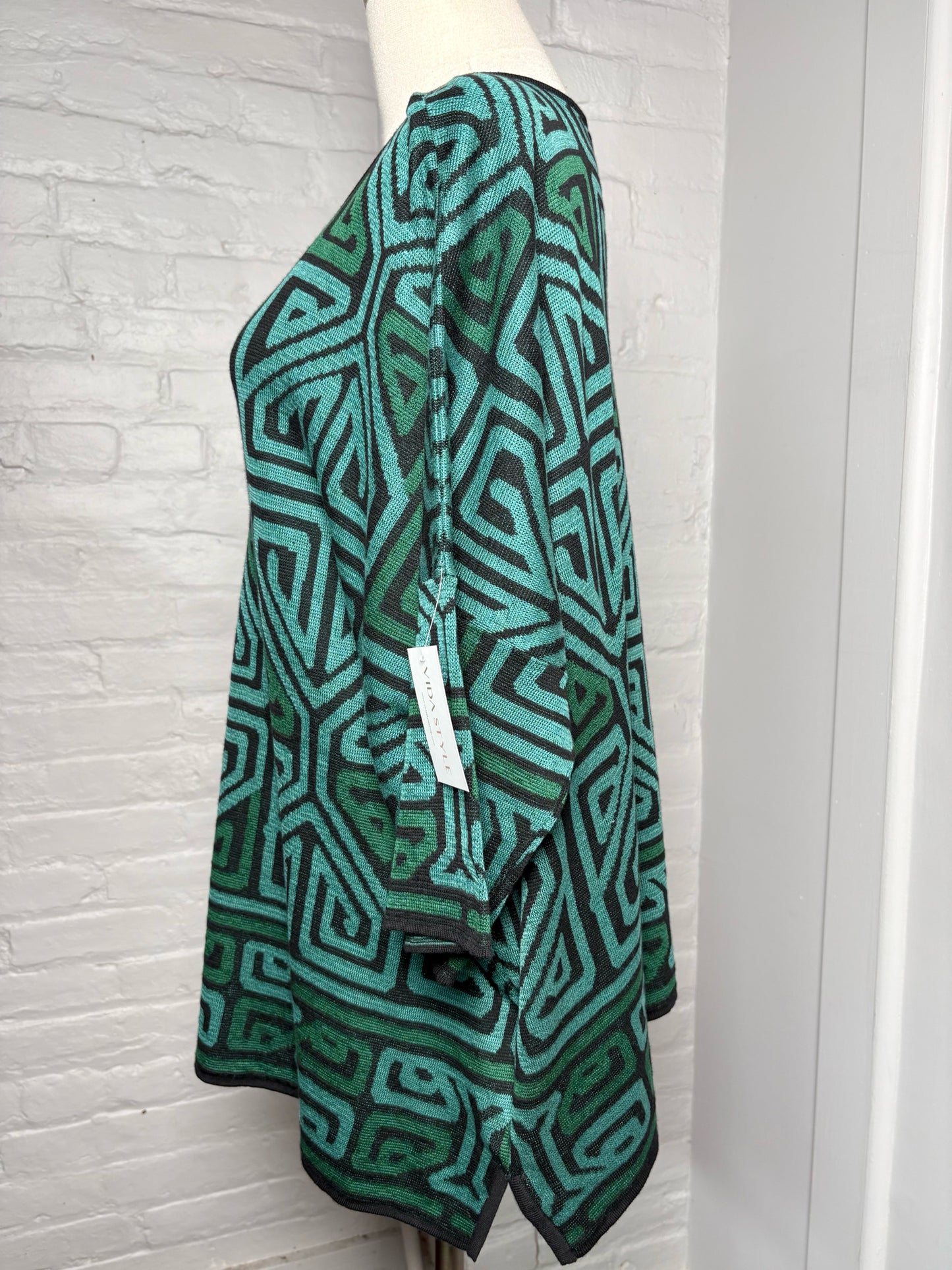 Women Size XL/XXL Peruvian Connection Teal, black Geometric Not Vintage Sweater