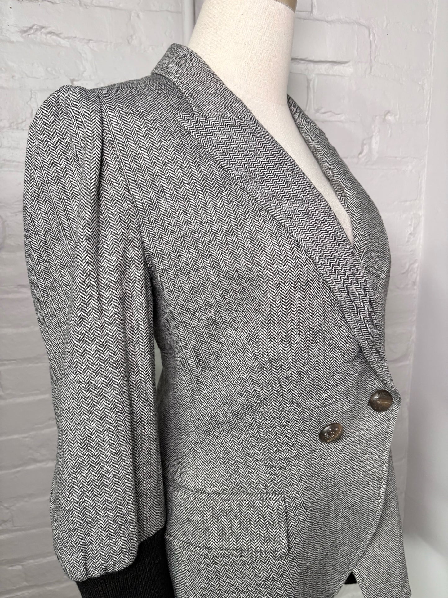 Women Size 12 Veronica Beard Black, White Chevron Blazer