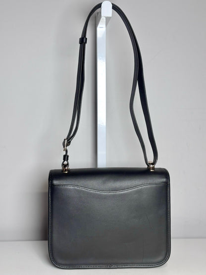 Women's Coach 2016 Page Shoulder Leather Pre-owned Black Bag