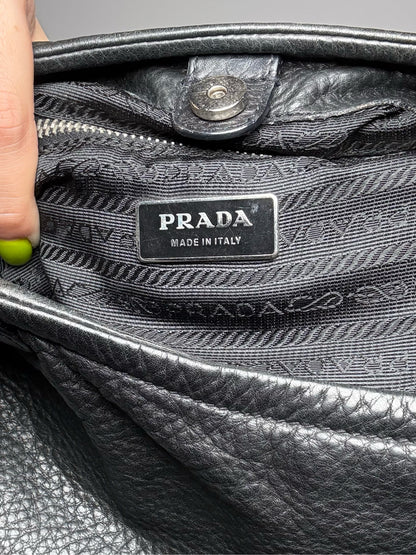 Prada Solid Vintage Leather Pre-owned Black Medium Purse
