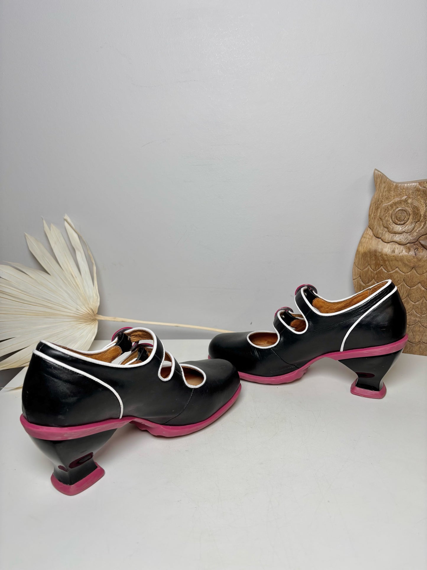 W Shoe Size 8 John Fluevog Black Leather Double Buckle Heels
