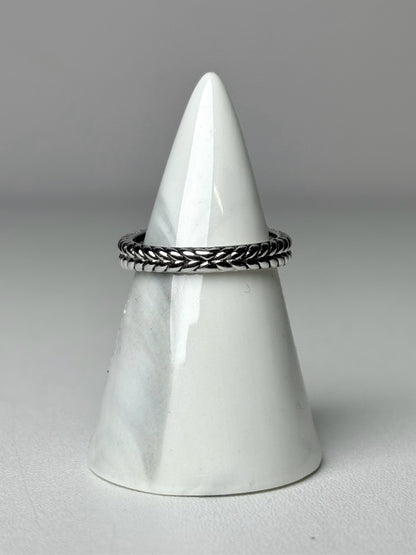 David Yurman Chevron Pinky 18K White Gold Pinky Ring