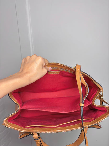 Lancel Solid Leather Camel Medium Purse