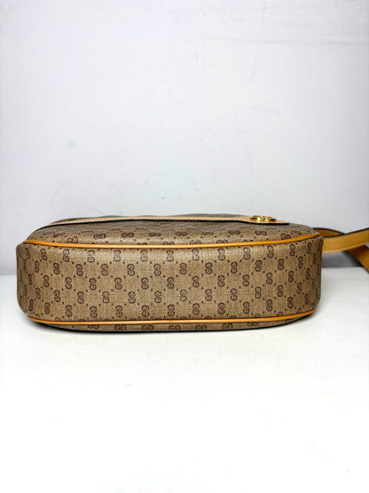 Gucci Monogram Vintage Coated Canvas Pre-owned Beige, Tan Small Purse
