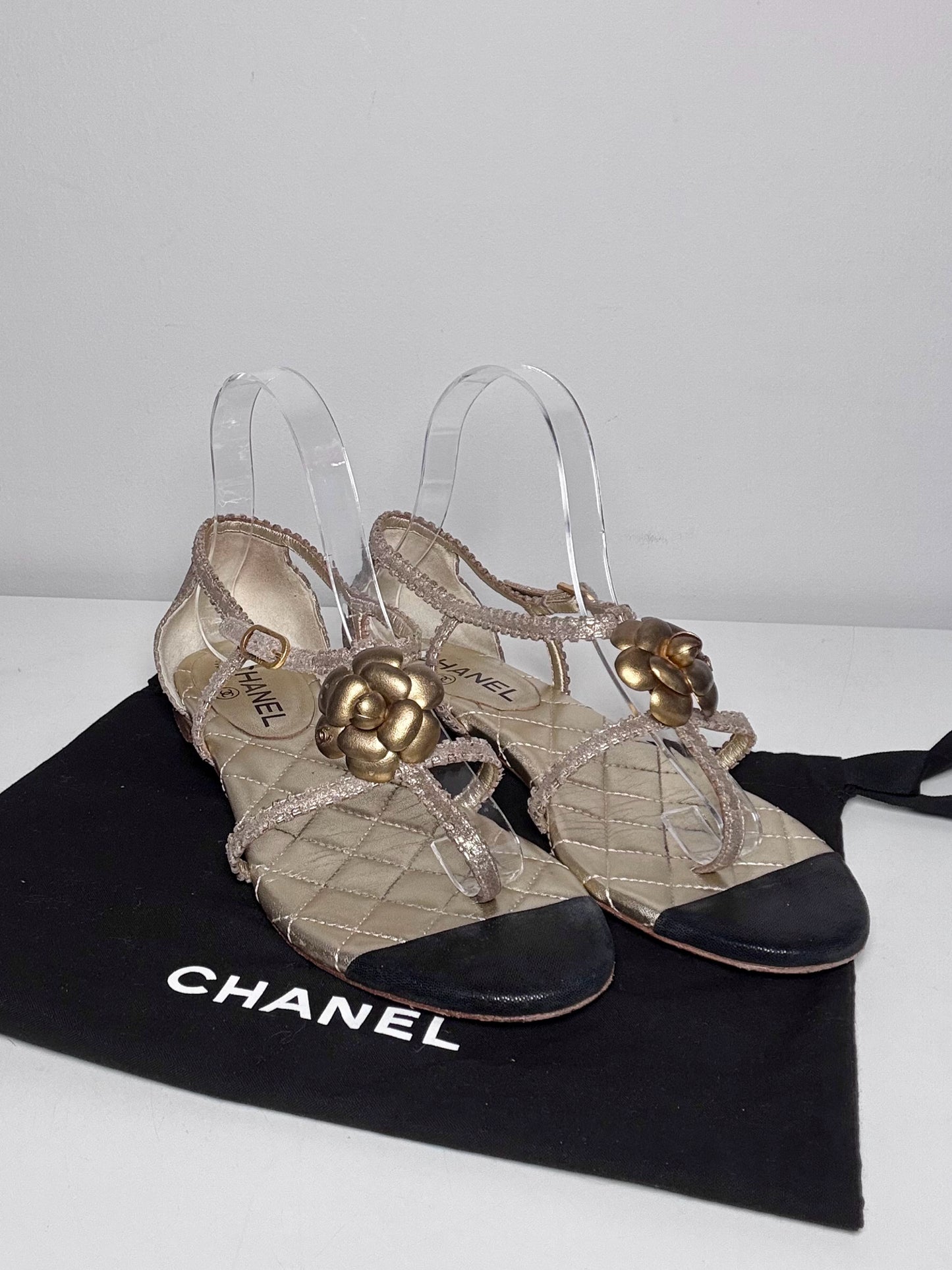 W Shoe Size 39 (8.5 - 9 US) Chanel Gold, Black Leather Vintage Sandals | Pre-owned