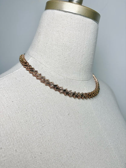 Metal St. John Crystal Pre-owned Necklace