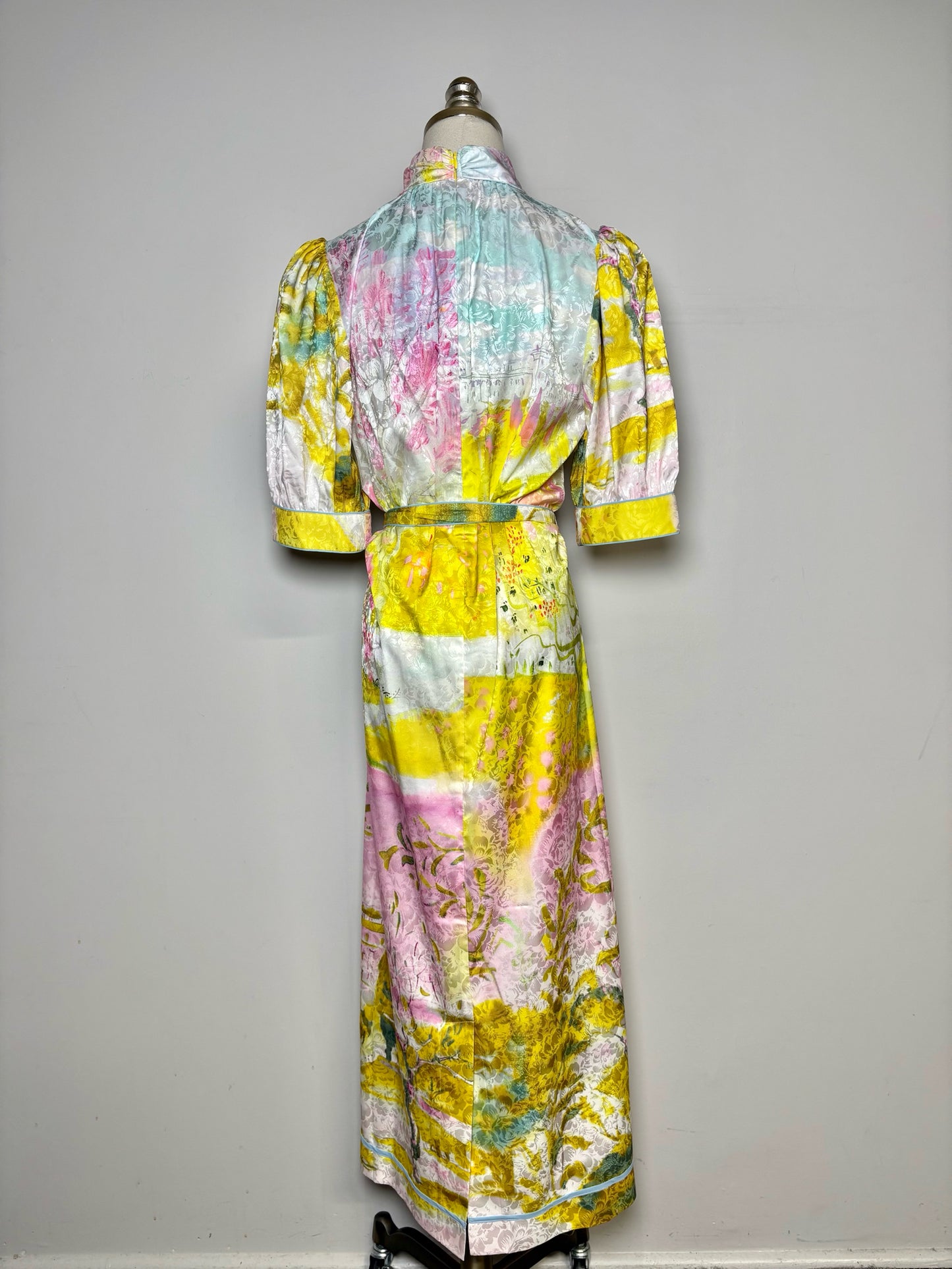 Women Size M Hunter Bell Ethereal Garden Print Midi Pre-owned NWT Dress