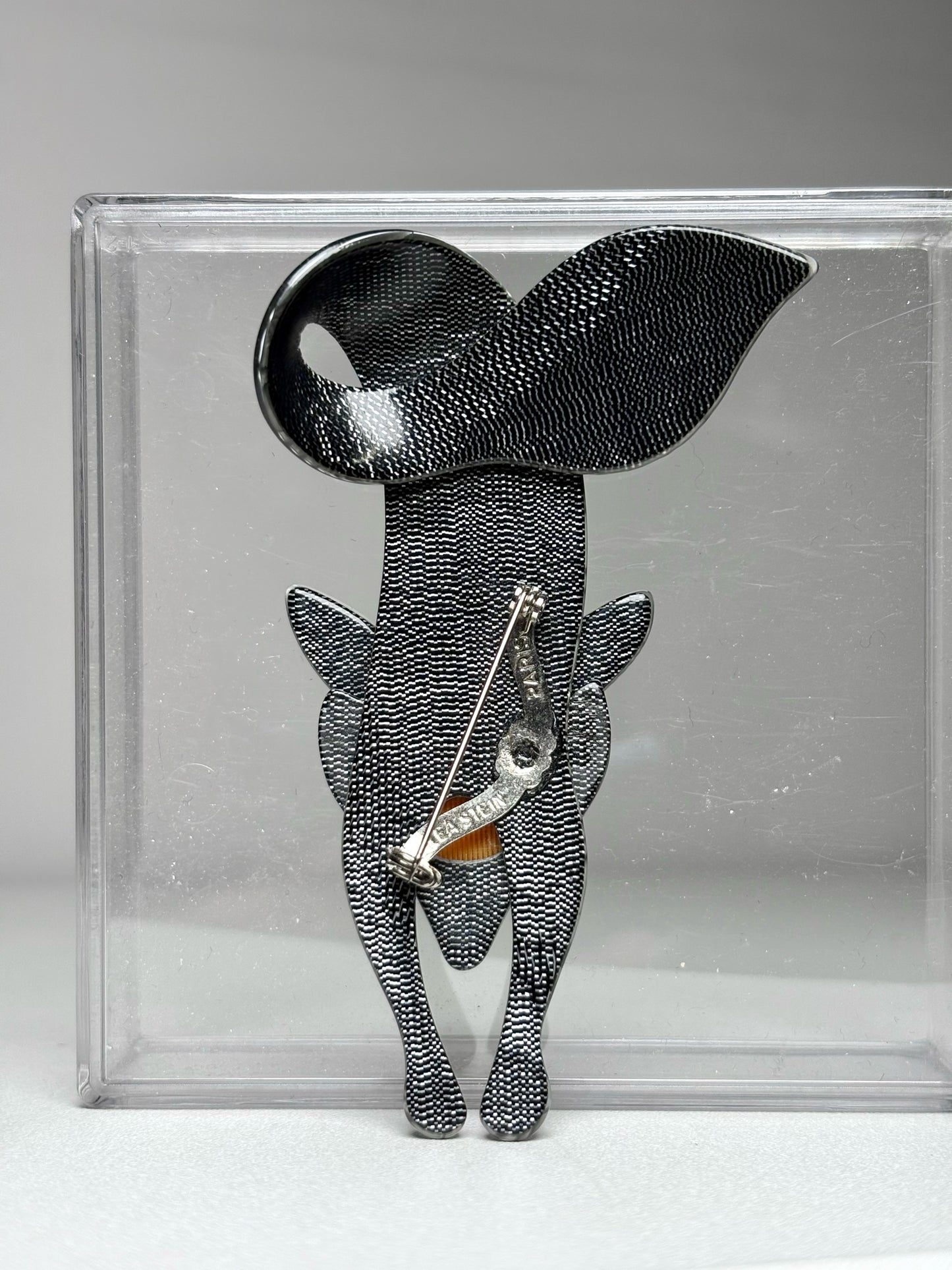 Pearly Gray Lea Stein Vintage Fox Pre-owned Pendant