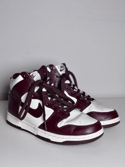 W Shoe Size 8.5 Nike Burgundy Crush High Top Pre-owned Sneakers