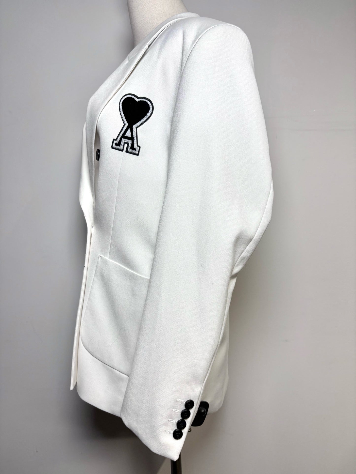 Women Size M No Label White Single Patch Blazer