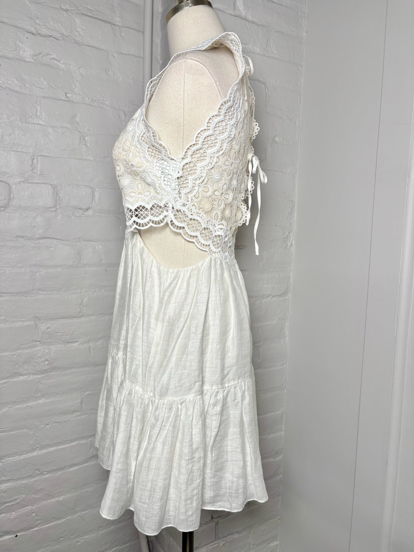 Women Size 36 Sandro White Crochet Not Vintage Dress