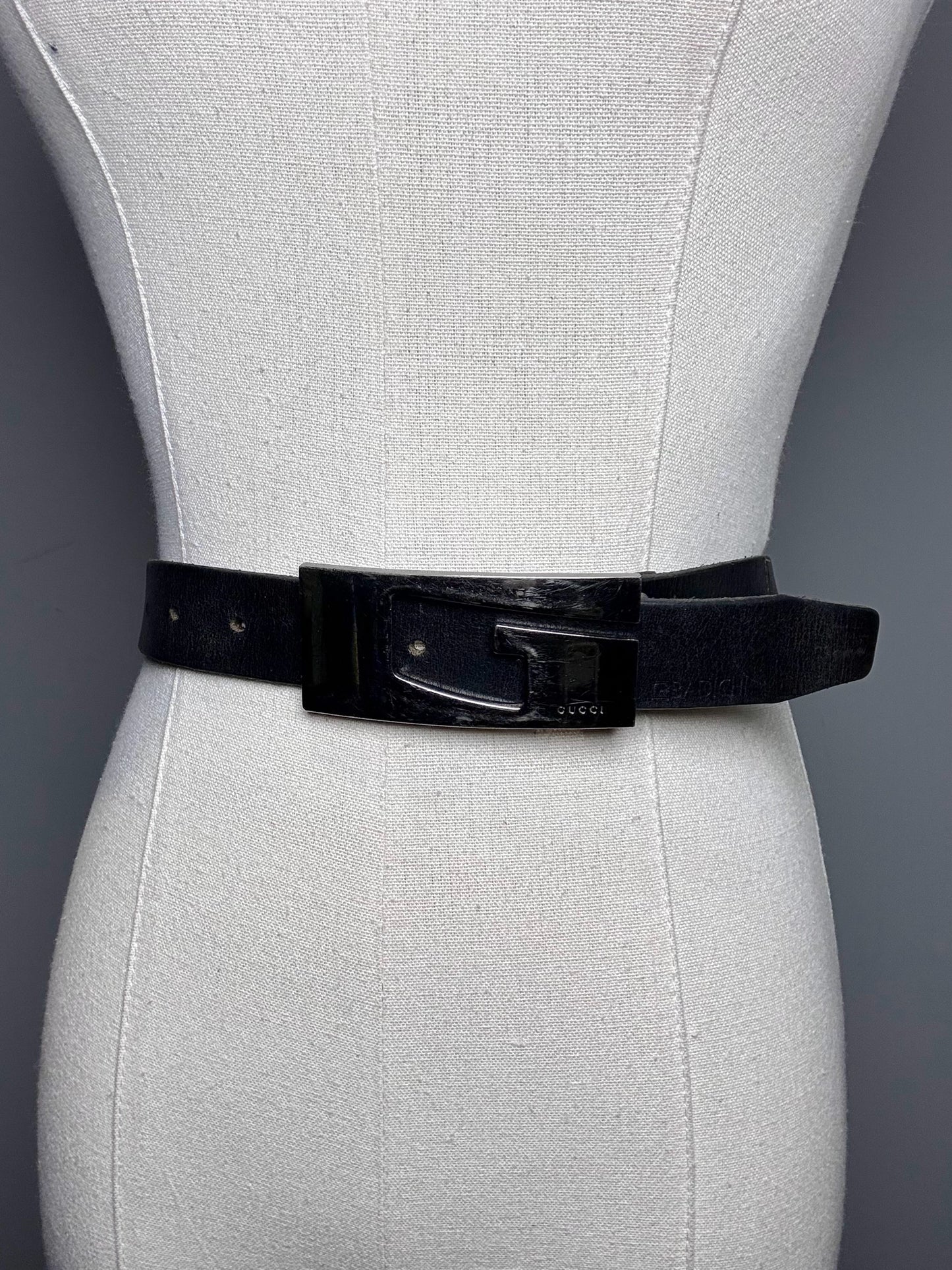 Mens Size M/L Gucci Black Leather Men's G-Buckle Belt