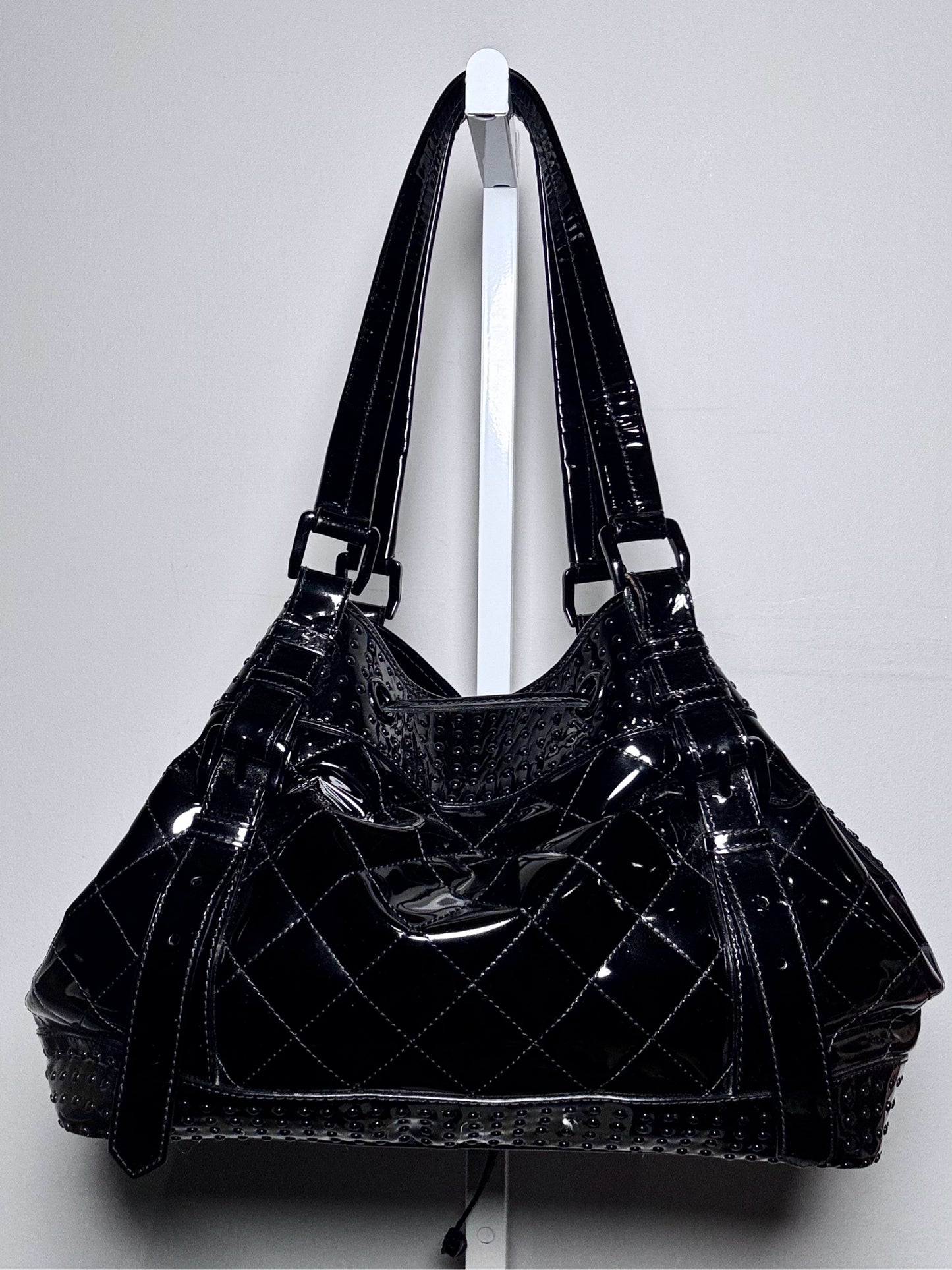 Burberry Lowry Tote Quilted Patent Leather Pre-owned Black Large Purse