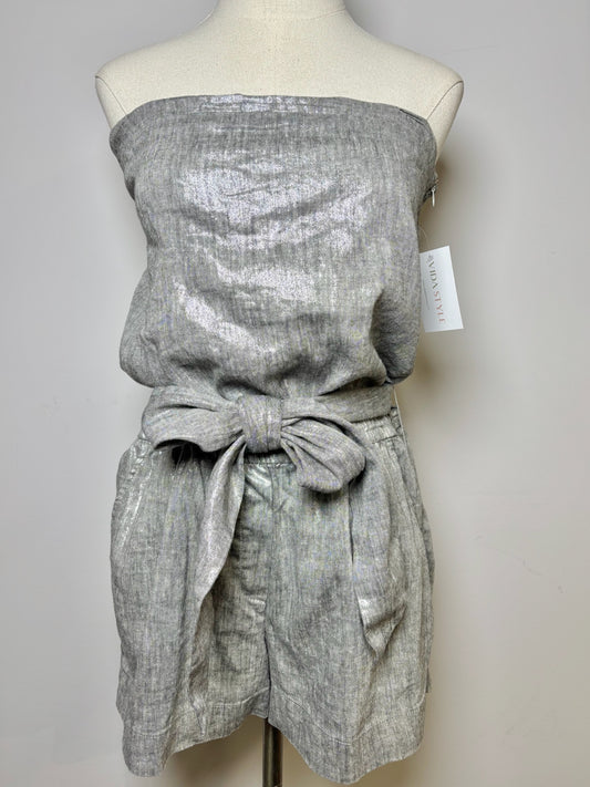 Women Size M Alice + Olivia Silver Solid Cotton Romper w/Belt