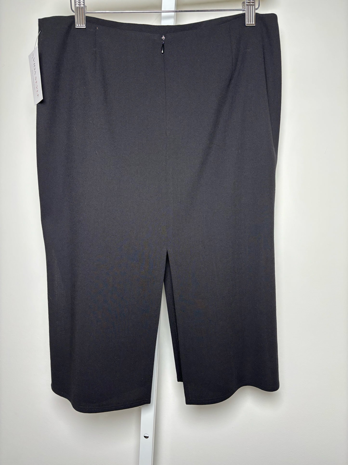 Women Size L Valentino Black Skirt