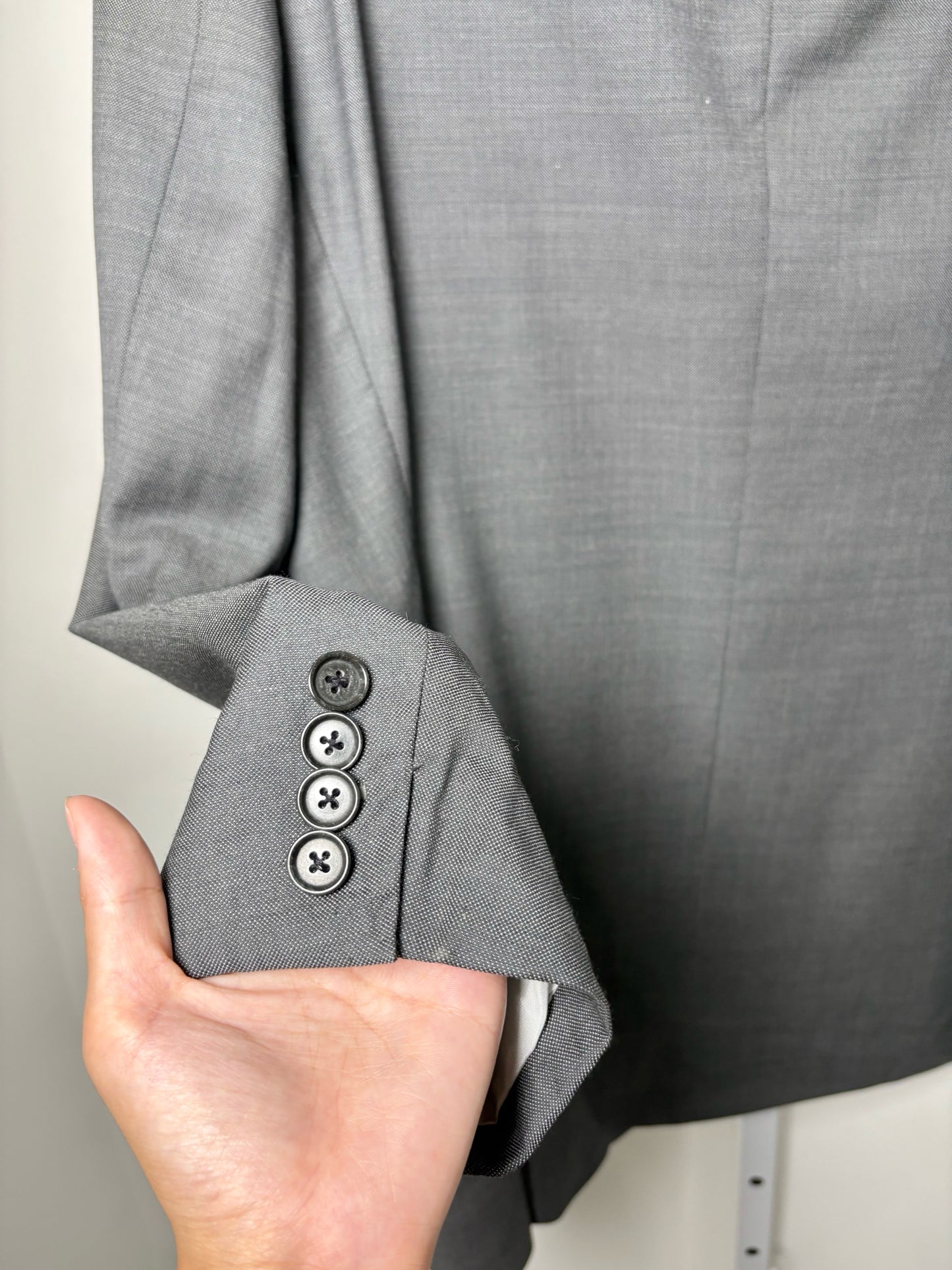 BOSS Hugo Boss Gray Wool Solid Men's 42 Suit
