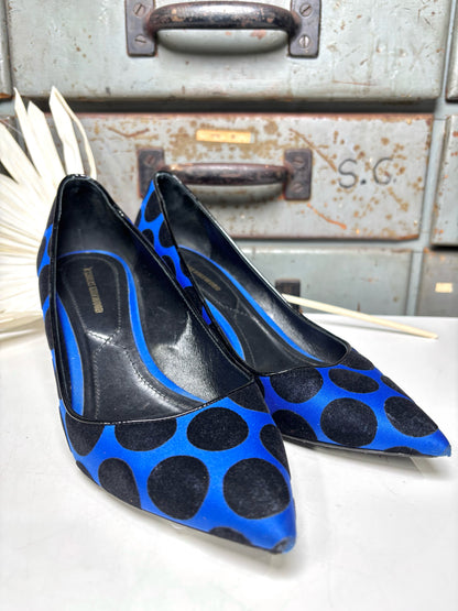 W Shoe Size 38.5 Nicholas Kirkwood Blue, Black Heels