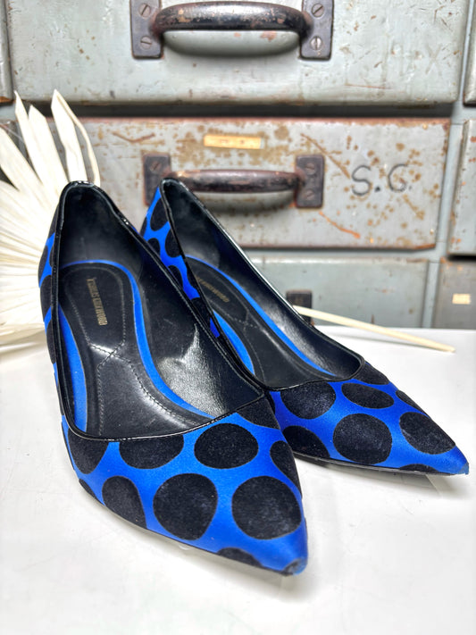 W Shoe Size 38.5 Nicholas Kirkwood Blue, Black Heels