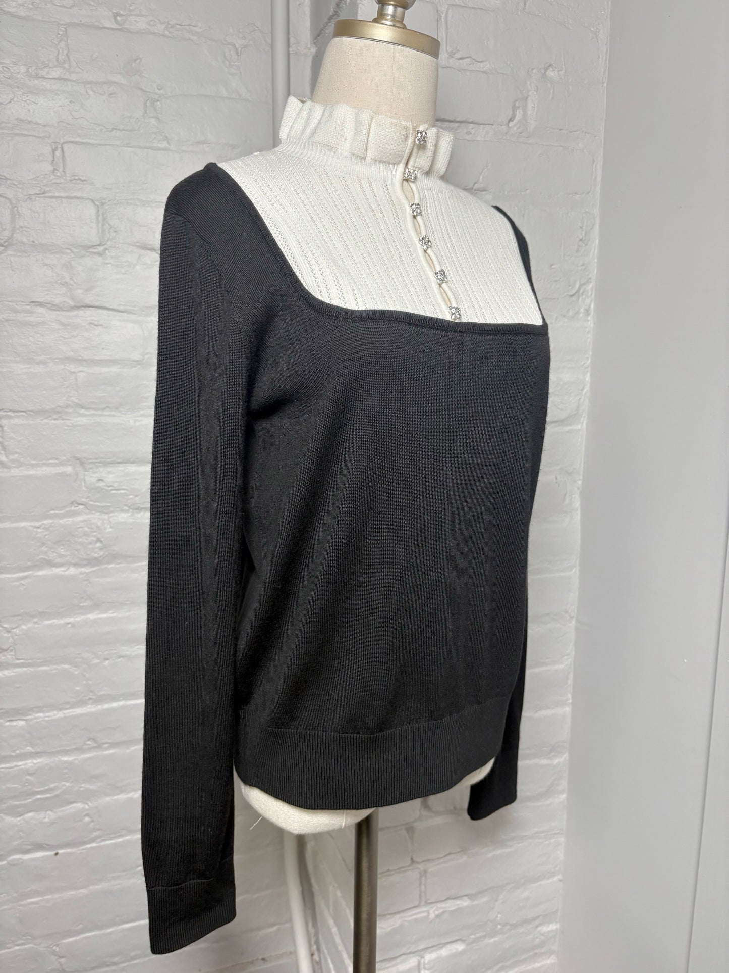 Women Size S Sandro White, Black Colorblock Wool Blend Sweater