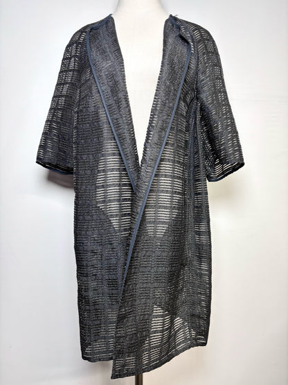 Women Size 12 Akris Black Solid Pre-owned Top