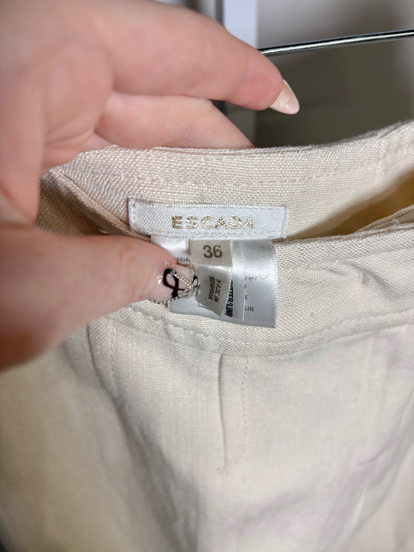 Women Size 36 (2) Escada Cream Solid Women's Silk, Linen Blend Pre-owned Pants