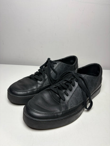 Men's Size 6.5 Authentic Gucci GG Canvas Low Grey & Black Monogram Pre-Owned Sneakers