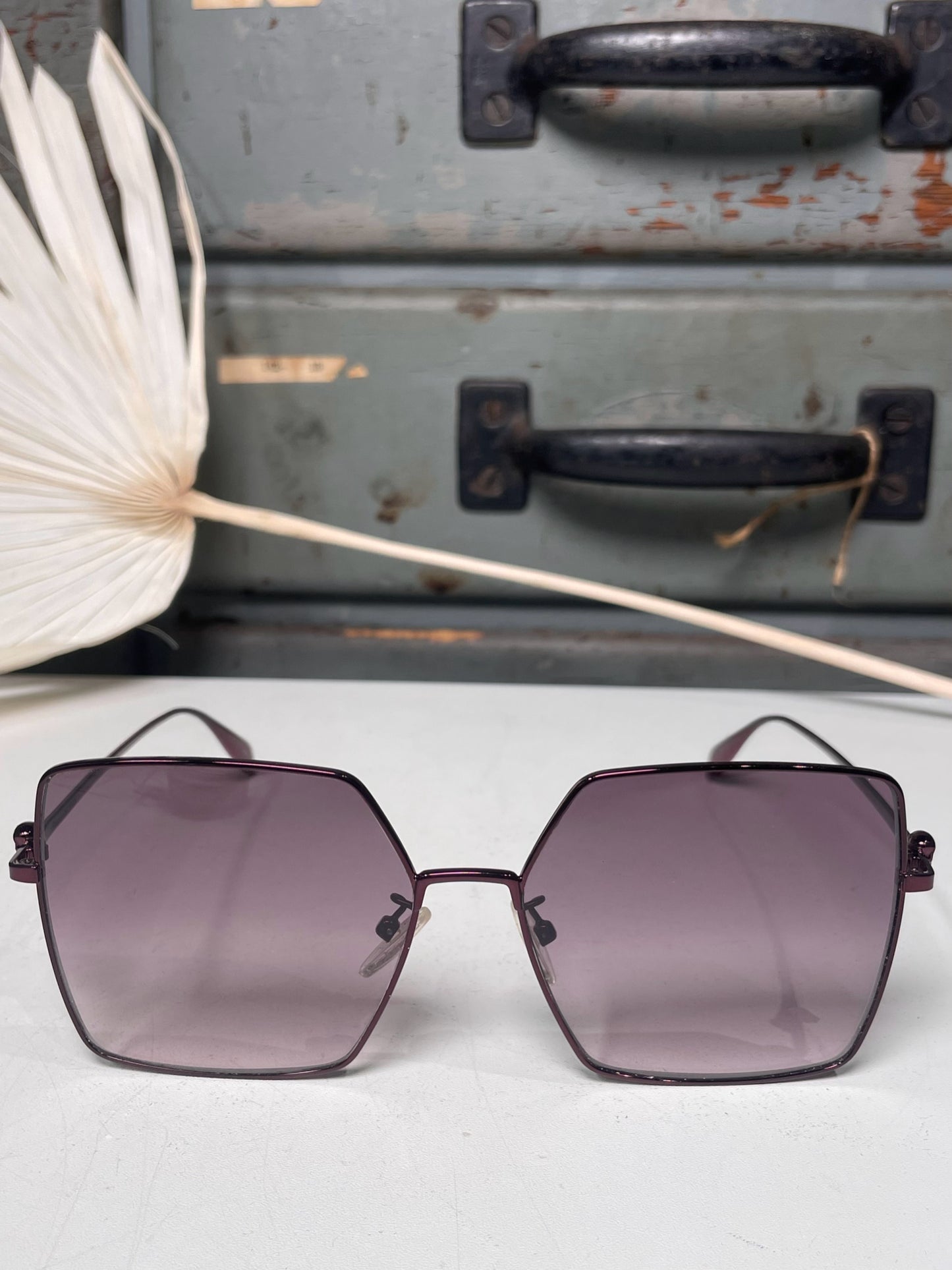 Metal Alexander McQueen Burgundy AM0273S Sunglasses