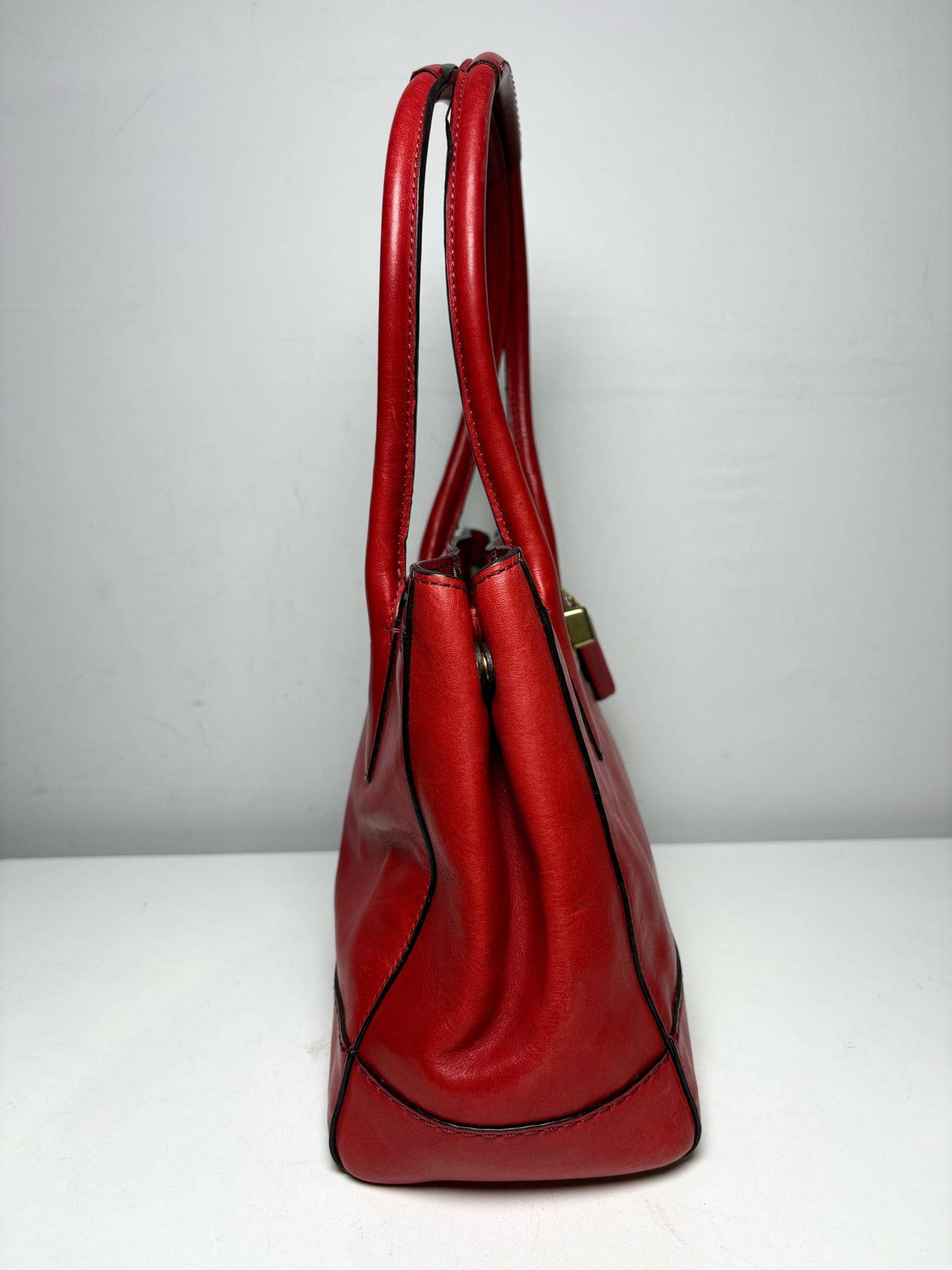 Women's Coach #12482 Hampton Madeline Red Vintage Pre-Owned Purse