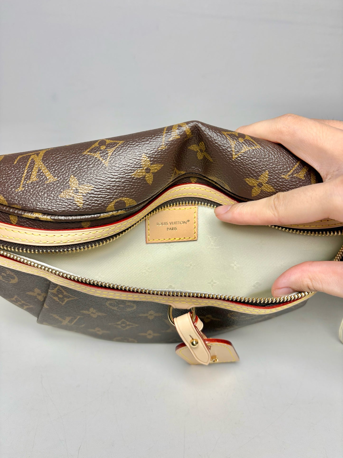 Louis Vuitton High Rise Brown Monogram Sling/Bum Bag NWT Pre-owned