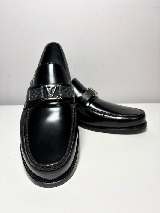 Louis Vuitton Black Leather Solid Mens Shoe Size 8M Men's Pre-owned, NWT Loafers
