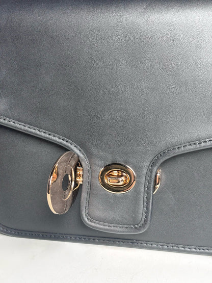 Women's Coach 2016 Page Shoulder Leather Pre-owned Black Bag