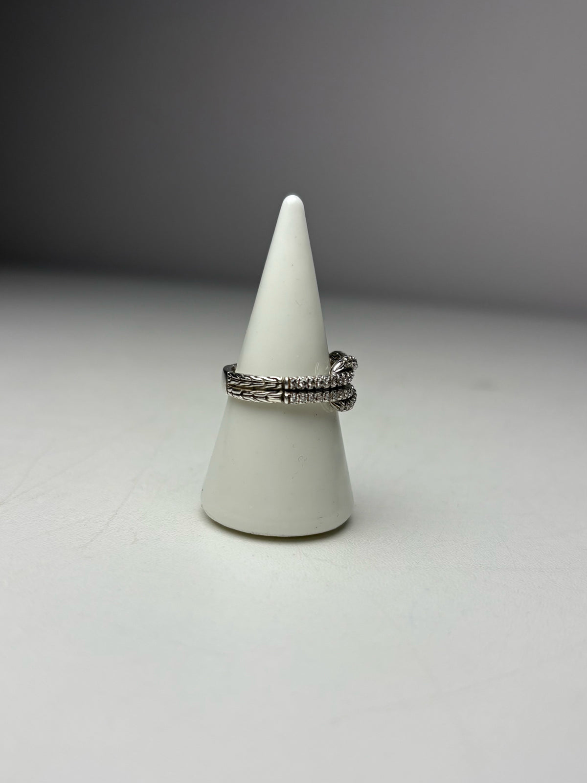 Women's Size 6 John Hardy Love Knot Diamond Sterling Silver Pre-Owned Ring