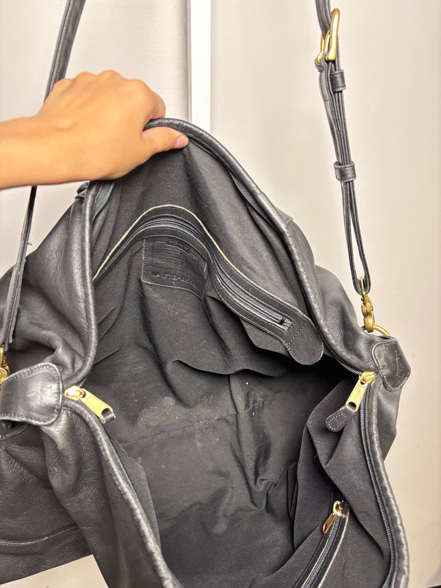 Coach Black Leather Solid Men's Duffle/Weekend Bag