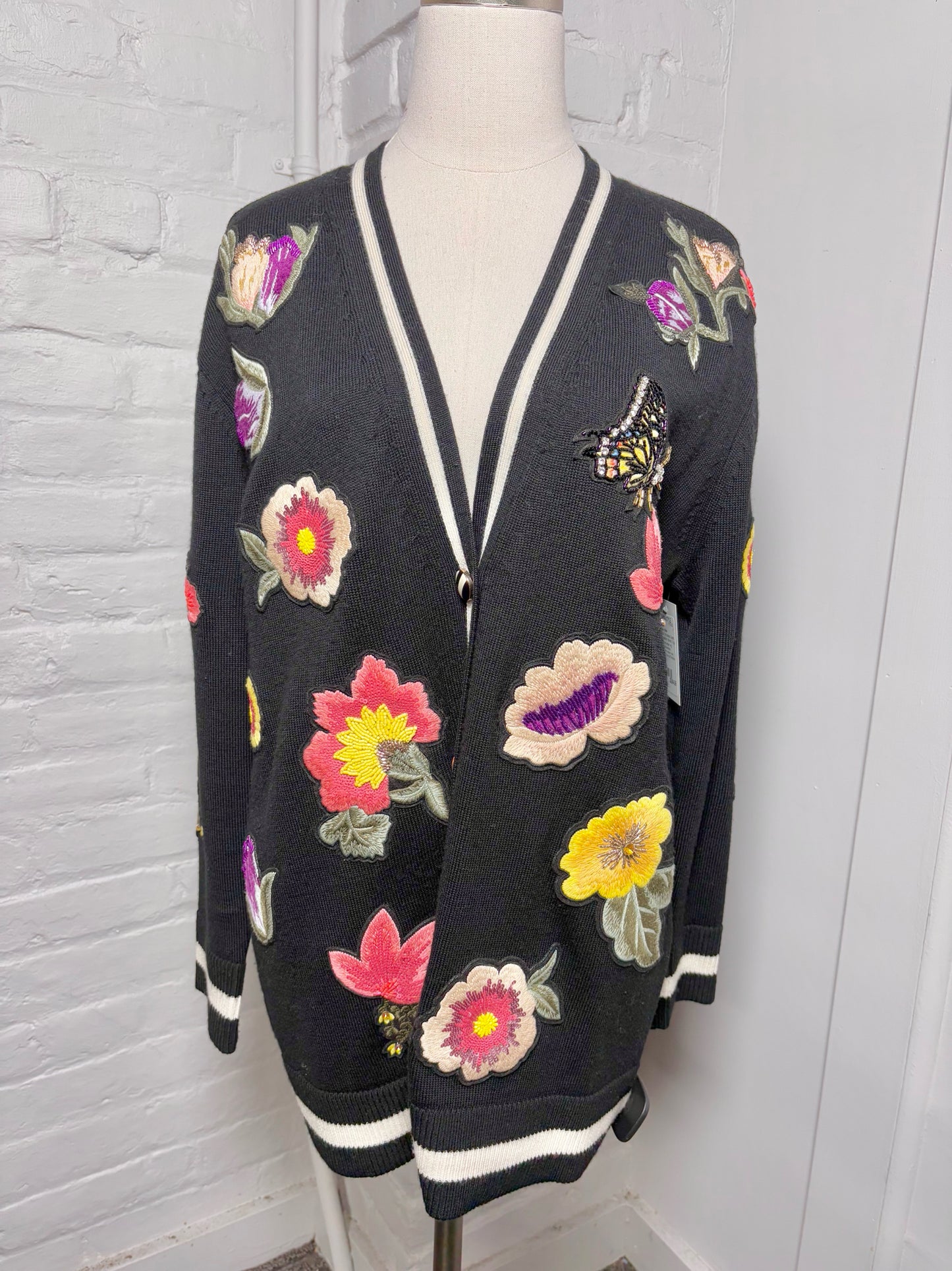 Women Size S Alice + Olivia Black Embroidered, Beads Embelllishments Sweater