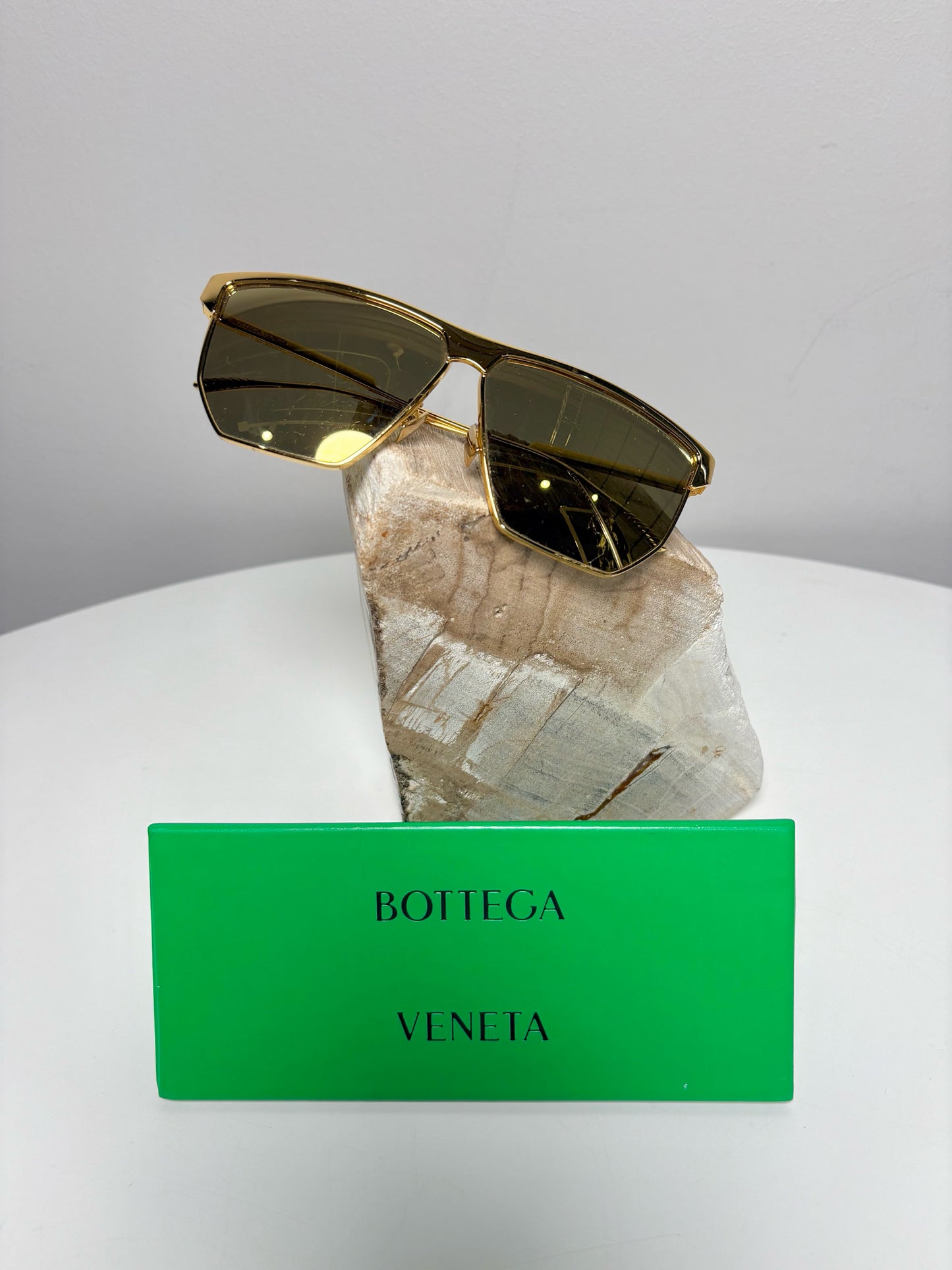 Metal Bottega Veneta Pre-owned Gold Sunglasses