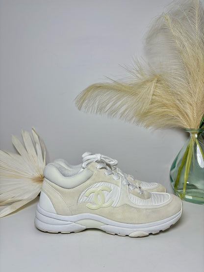 W Shoe Size 9.5 Chanel White Leather Suede Tennis shoes