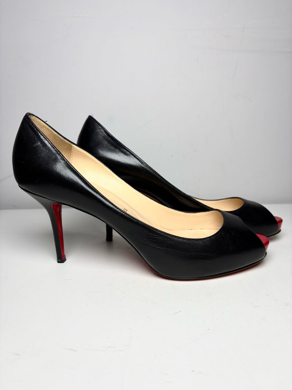 W Shoe Size 40.5 (10.5 US) Christian Louboutin Black & Red Leather Heels