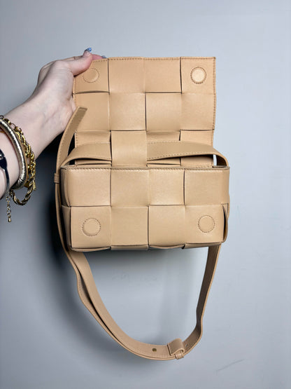Bottega Veneta Mini Intrecciato Cassette Leather Pre-owned Almond Pre-owned