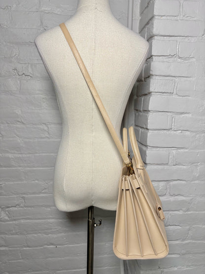 Leather "Sac De Jour" Saint Laurent Solid Cream Calfskin Medium Purse